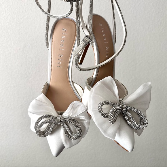 Niomi Rhinestone Embellished Bow Heels - Picture 16 of 16